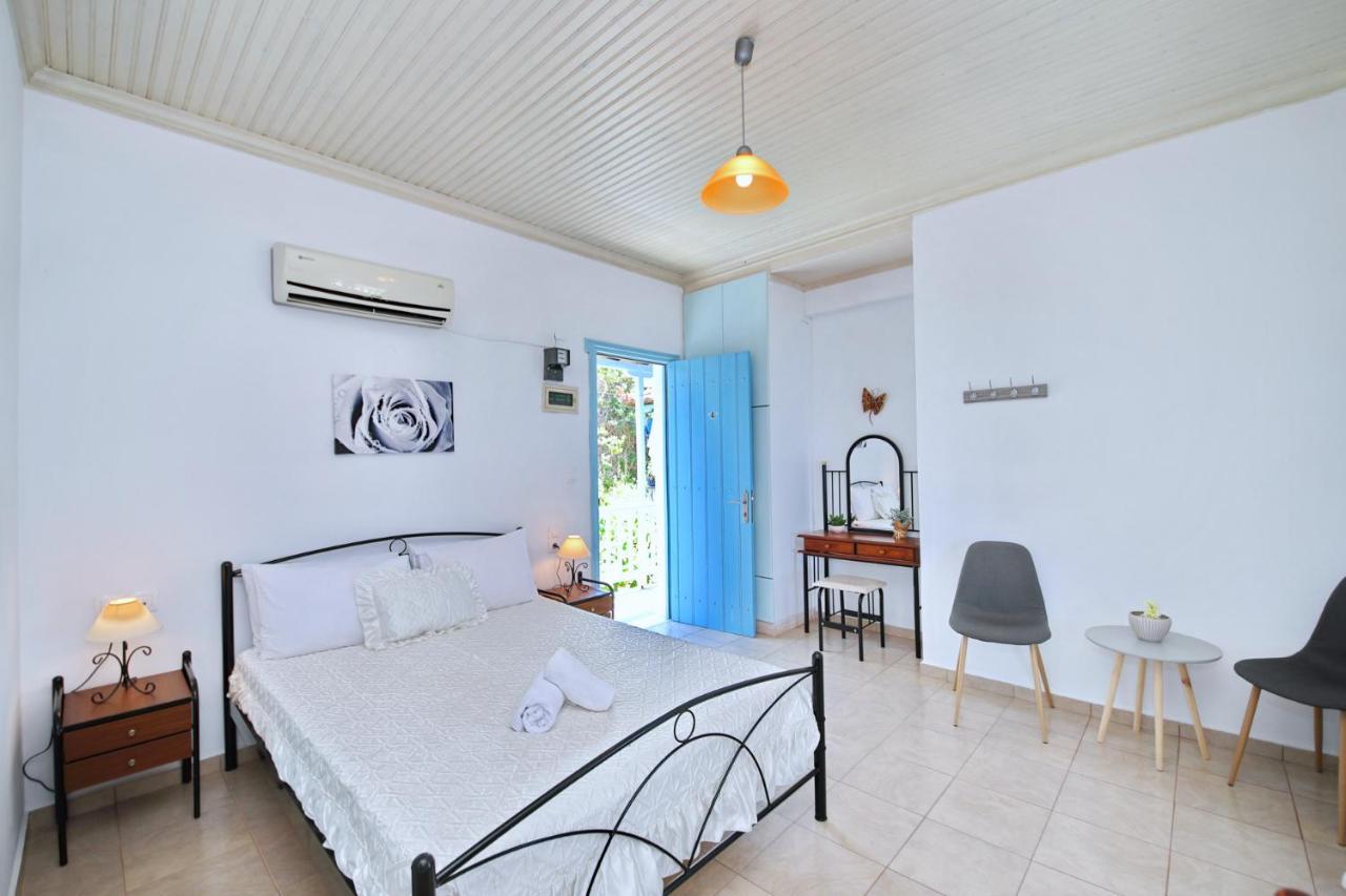 Anemi Studios Skopelos Town Ngoại thất bức ảnh
