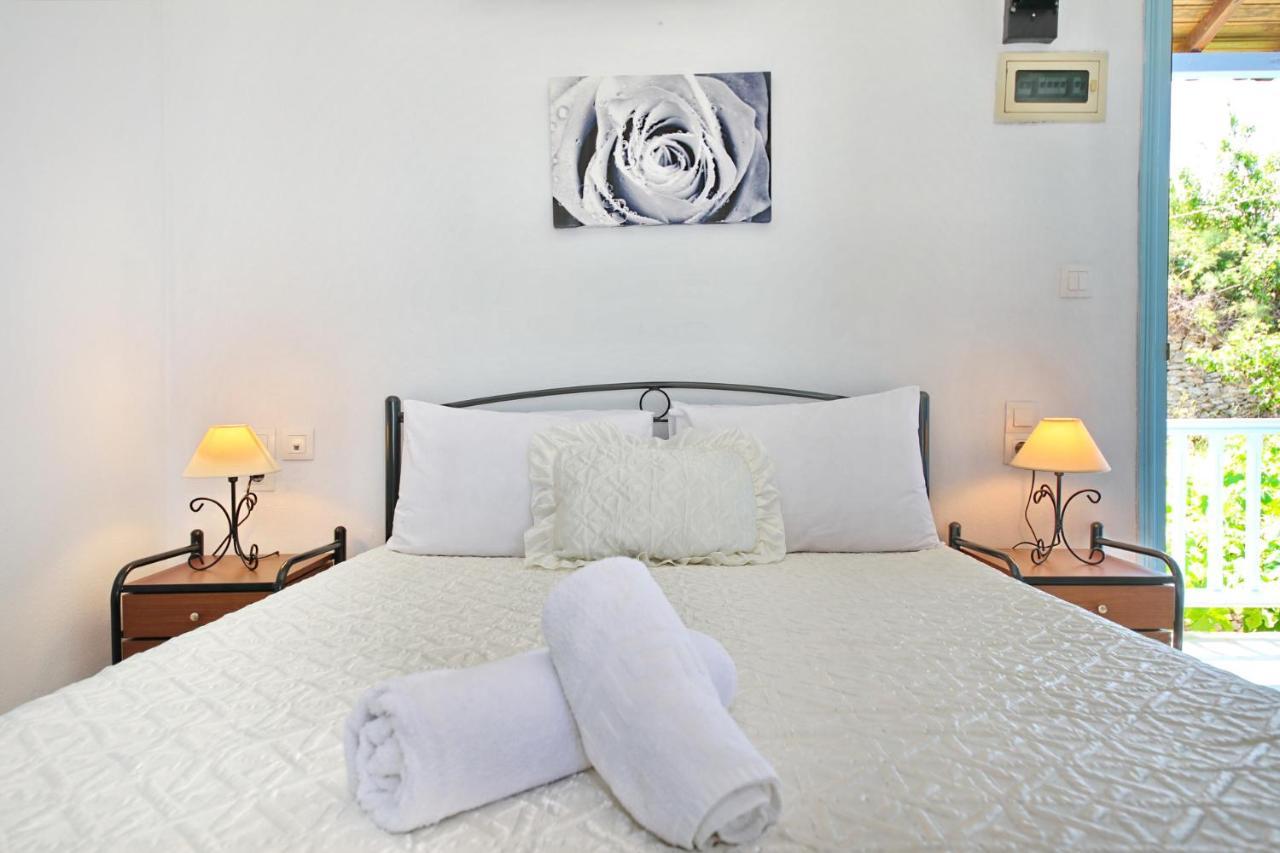Anemi Studios Skopelos Town Ngoại thất bức ảnh