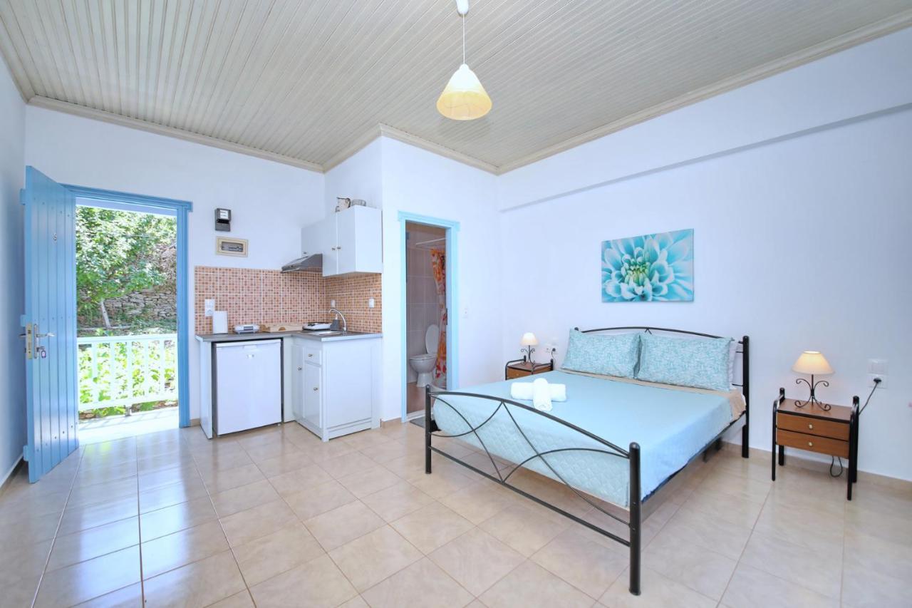 Anemi Studios Skopelos Town Ngoại thất bức ảnh