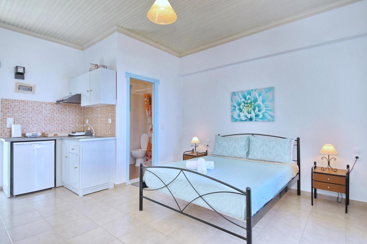Anemi Studios Skopelos Town Ngoại thất bức ảnh