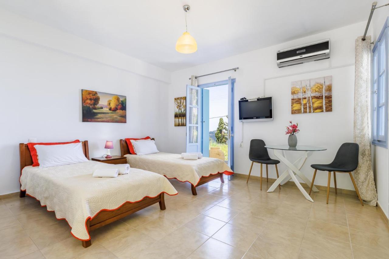 Anemi Studios Skopelos Town Ngoại thất bức ảnh